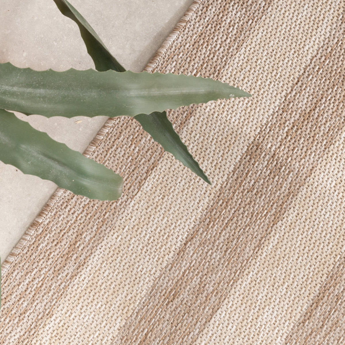 In- & Outdoor Rug – Sierra Frame Beige/Cream